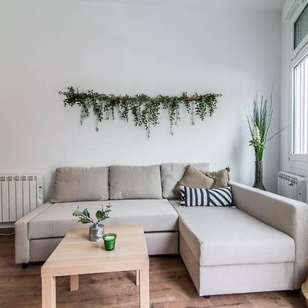 #15Pin-1 Apartamento De Un Dormitorio En Tetuan Madrid Exterior foto